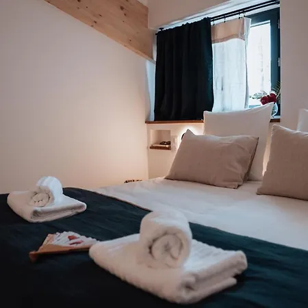 Surf D'hotes Bed & Breakfast *