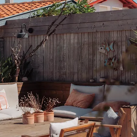 Surf D'hotes Bed & Breakfast *