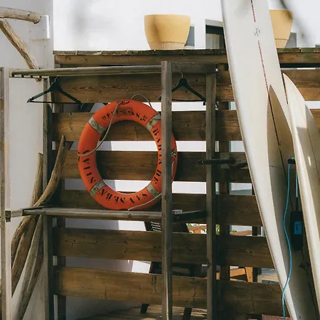 فندق مبيت وإفطار Surf D'hotes